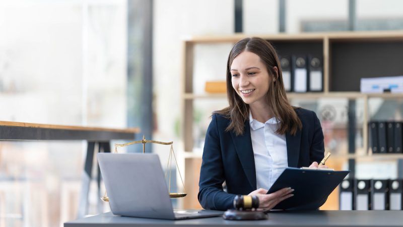La Inteligencia Artificial: Un nuevo horizonte para los bufetes de abogados